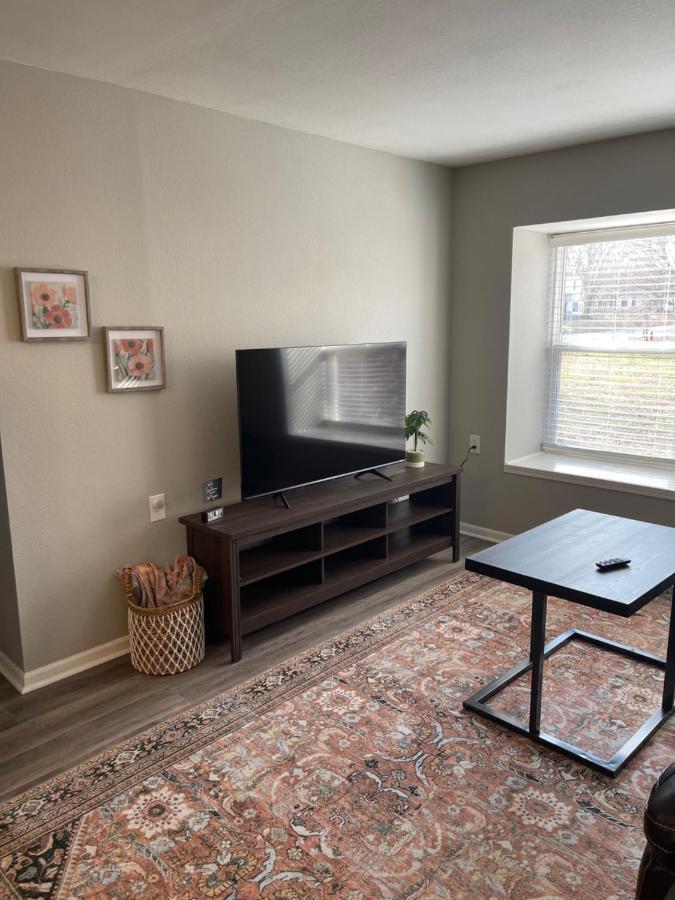 The Deannie Apt #6 - Simple And Homey 2Bd W/ Wifi Hamilton Eksteriør bilde